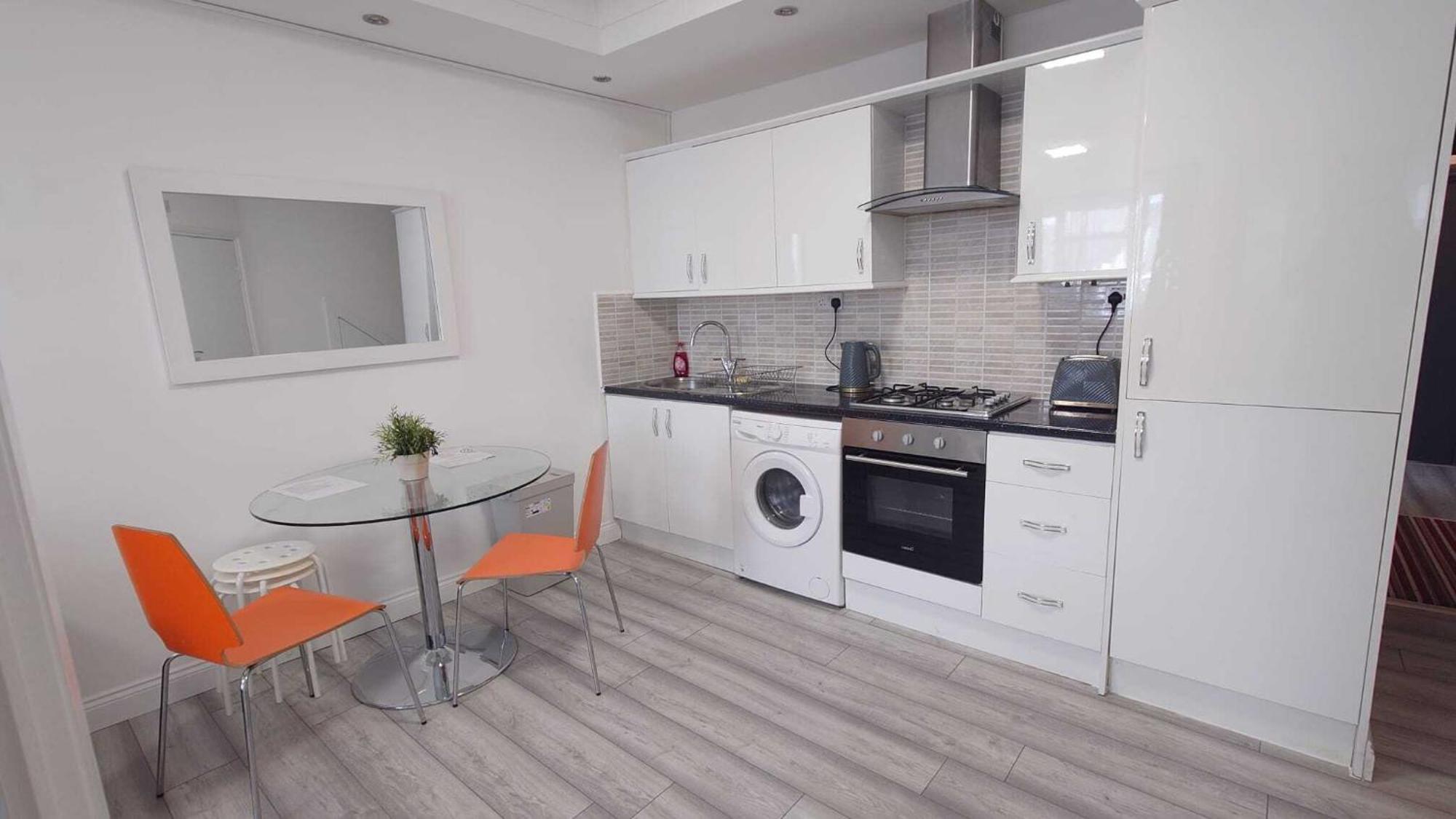 Kings Central Apartments In Kings Cross 런던 외부 사진